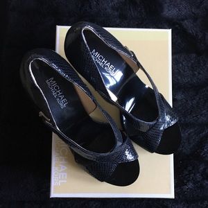 Michael Kors Iona Cross Strap